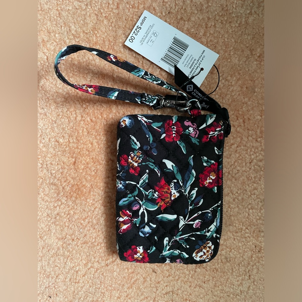 Vera Bradley Perennials Noir pattern wristlet